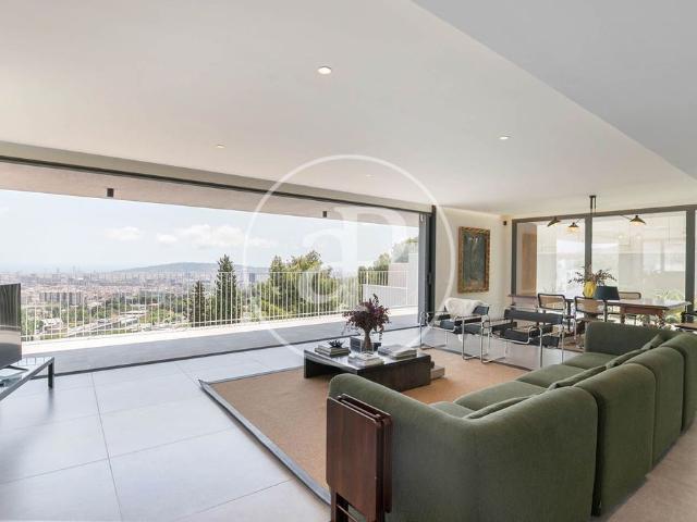 Villa / Chalet de lujo de 815 m2 en venta en Barcelona, Cataluña