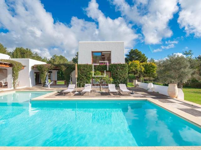 Villa / Chalet de lujo de 890 m2 en venta en Santa Eulalia del Río, Baleares
