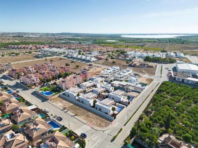 Villa / Chalet de lujo de 97 m2 en venta en Benijófar, Comunidad Valenciana