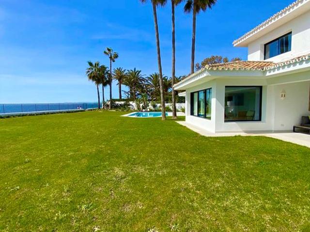 Villa / Chalet de lujo de 1200 m2 en venta en Guadalmina, Andalucía