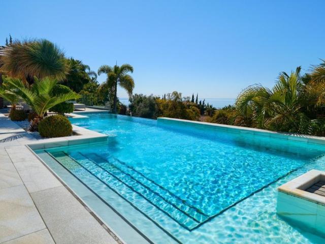Villa / Chalet de lujo de 1237 m2 en venta en Marbella, Andalucía