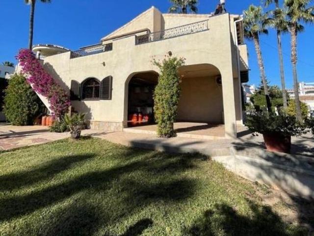 Villa / Chalet de lujo de 140 m2 en venta en Playas de Orihuela, Comunidad Valenciana