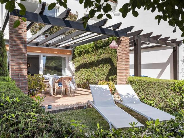 Villa / Chalet de lujo de 144 m2 en venta en Estepona, España