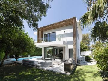 Villa / Chalet de lujo de 158 m2 en venta en Marbella, España