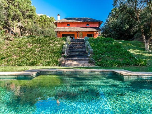 Villa / Chalet de lujo de 180 m2 en venta en Benahavís, Andalucía