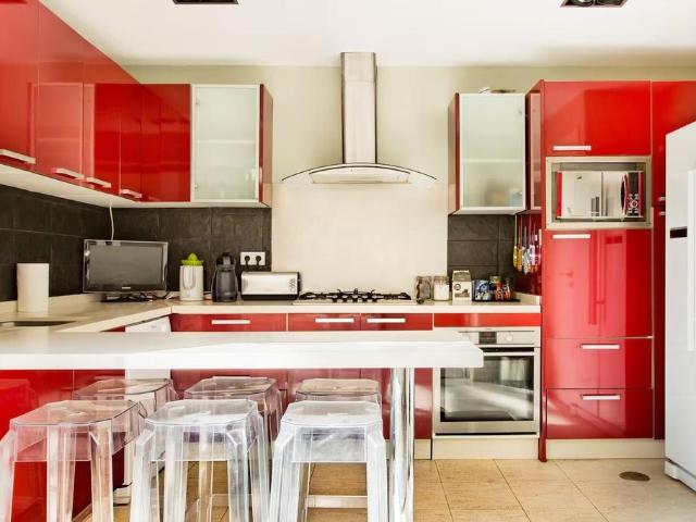 Villa / Chalet de lujo de 181 m2 en venta en Marbella, España