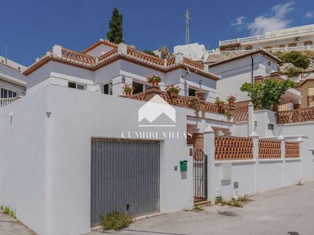 Villa / Chalet de lujo de 184 m2 en venta en Almuñécar, Andalucía