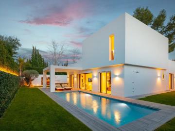 Villa / Chalet de lujo de 224 m2 en venta en San Pedro de Alcántara, España