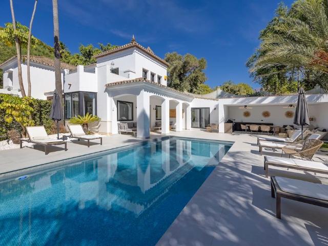 Villa / Chalet de lujo de 235 m2 en venta en Marbella, Andalucía