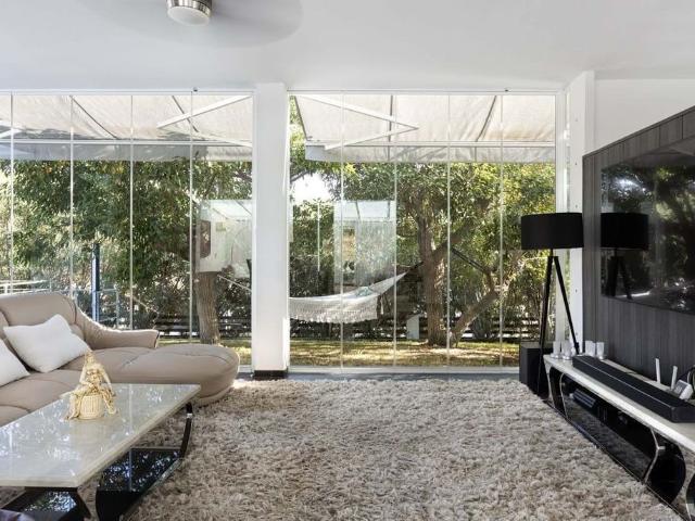 Villa / Chalet de lujo de 253 m2 en venta en Marbella, España