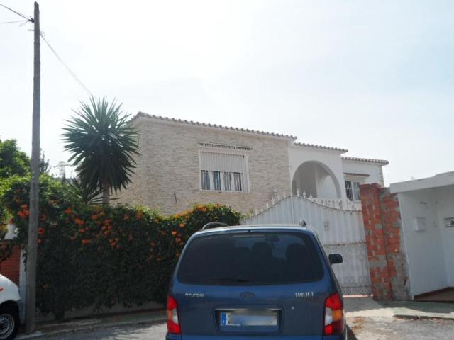 Villa / Chalet de lujo de 256 m2 en venta en Alhaurín de la Torre, España