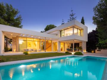 Villa / Chalet de lujo de 295 m2 en venta en Marbella, Andalucía