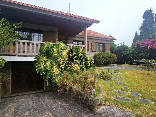 Villa / Chalet de lujo de 307 m2 en venta en Nigrán, España