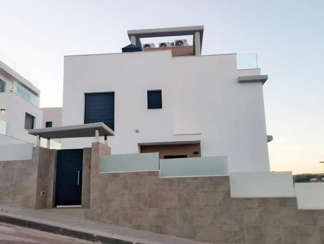 Exclusiva Villa en venta Dehesa de Campoamor, Mil Palmeras, Comunidad Valenciana