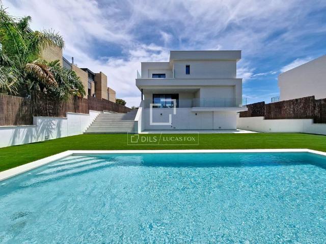 Villa / Chalet de lujo de 380 m2 en venta en Vilanova i la Geltrú, España