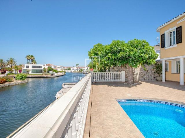 Villa / Chalet de lujo en venta Empuriabrava, España