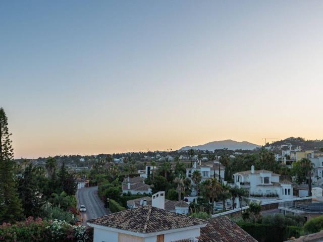 Villa / Chalet de lujo en venta Nueva Andalucia, España