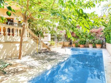 Villa en venta en Picanya - Jardín