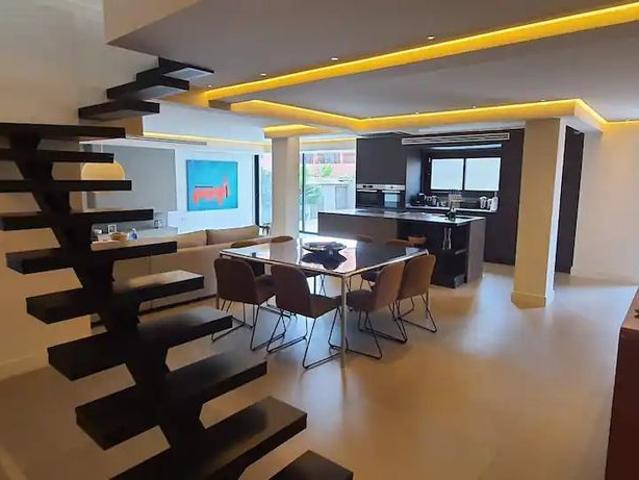 Villa / Chalet de lujo en alquiler Urbanización Marbella Este, Andalucía