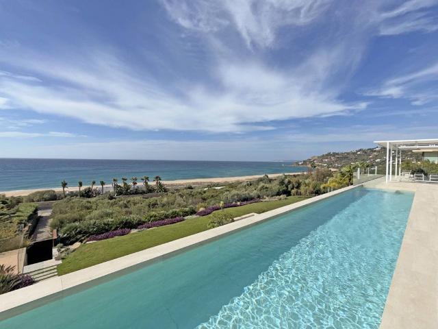 Villa / Chalet en alquiler Zahara de los Atunes, Andalucía