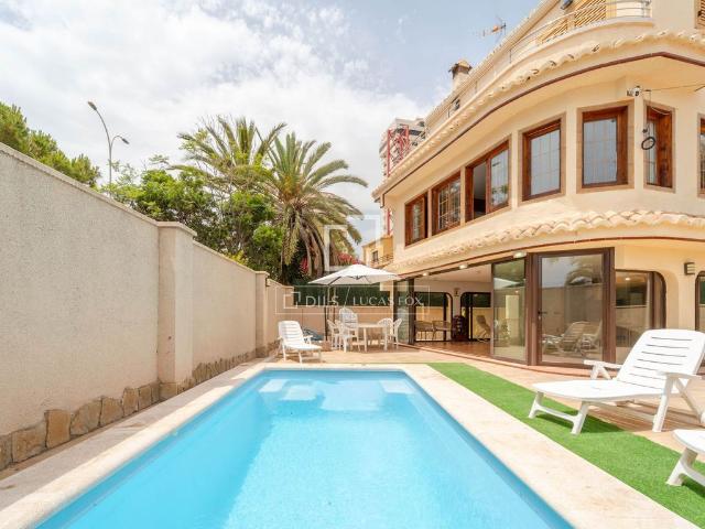 Villa / Chalet de 210 m2 en alquiler en la Pobla de Farnals, Comunidad Valenciana