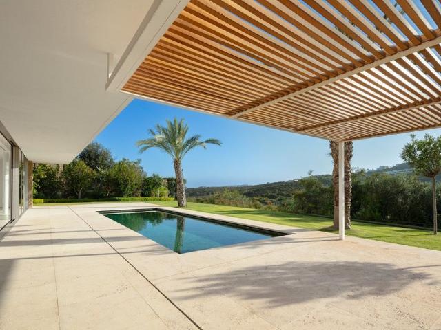 Villa / Chalet en venta Casares, Andalucía