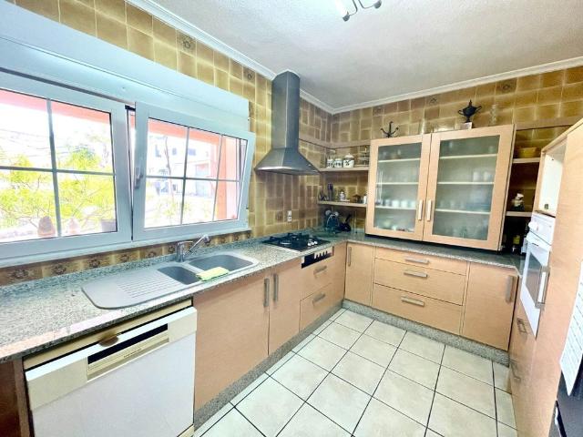 Villa / Chalet en venta Benijófar, Comunidad Valenciana
