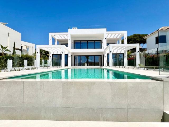 Villa / Chalet en venta Elviria, España