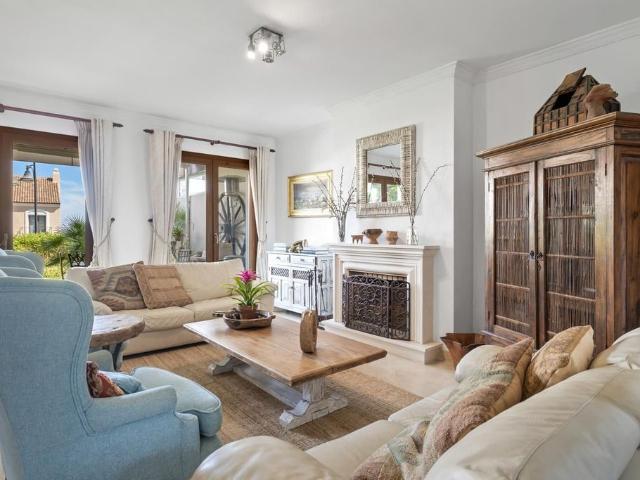 Villa / Chalet en venta El Paraíso, Andalucía