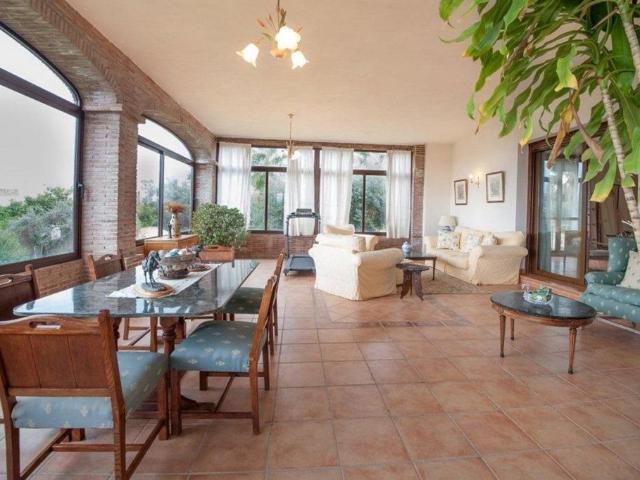 Villa / Chalet en venta Estepona, Andalucía