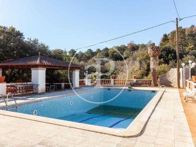 Villa / Chalet en venta Òrrius, España