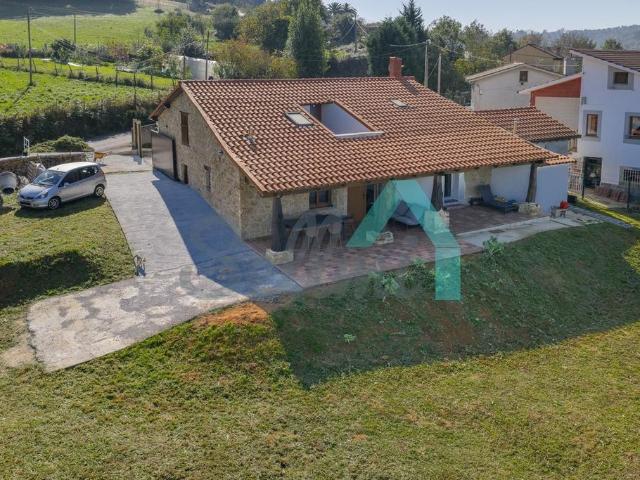 Villa / Chalet en venta La Parte, Asturias