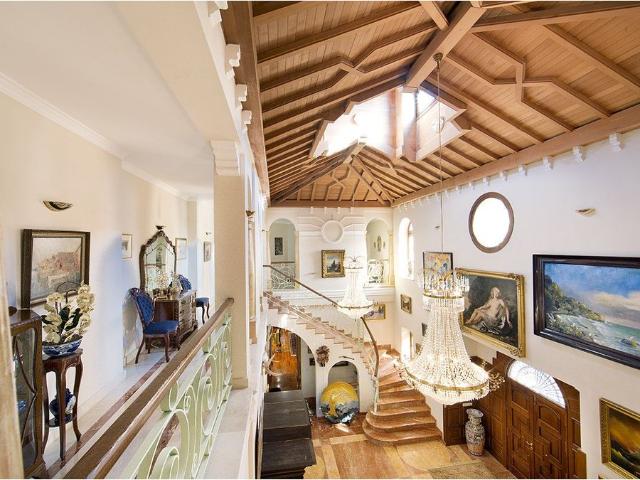 Villa / Chalet en venta Nueva Andalucia, Andalucía