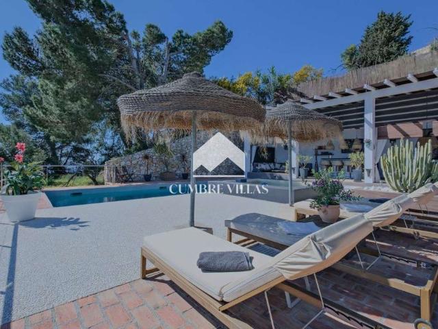 Exclusiva Villa / Chalet de 329 m2 en venta en Almuñécar, España