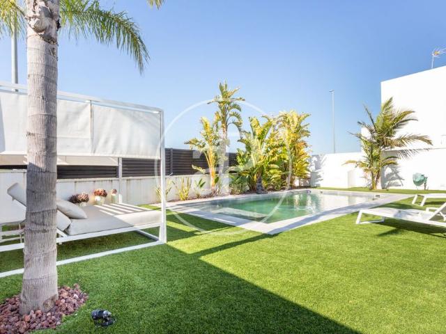 Villa / Chalet en venta San Antonio de Benagéber, Comunidad Valenciana