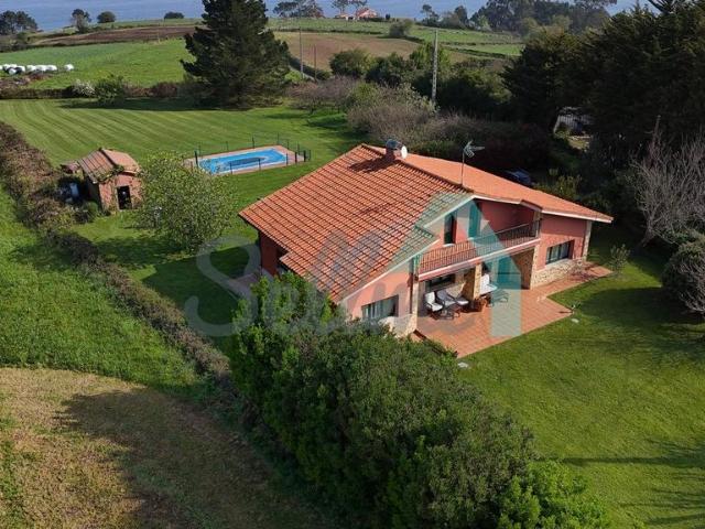 Villa / Chalet en venta San Feliz, Asturias