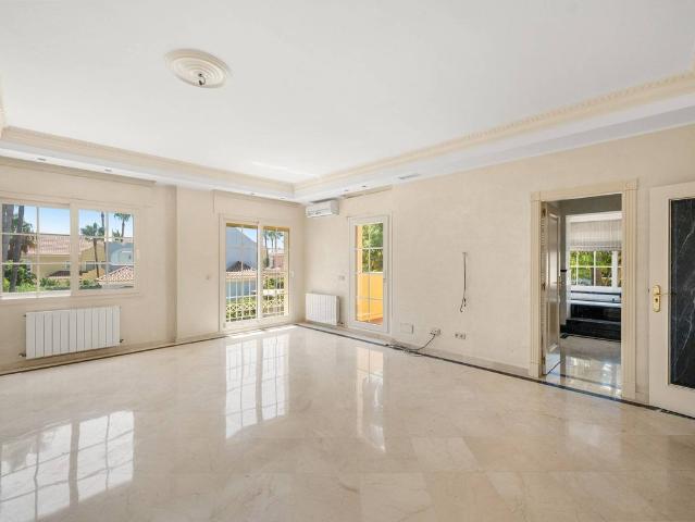 Villa / Chalet en venta San Pedro de Alcántara, España
