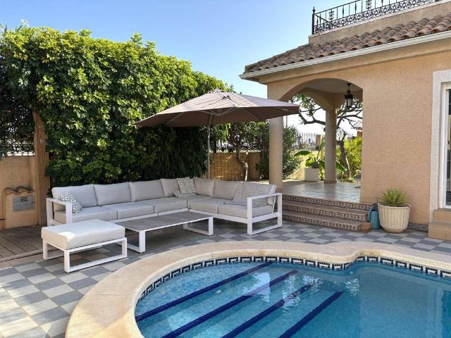 Villa / Chalet en venta Pilar de la Horadada, Comunidad Valenciana