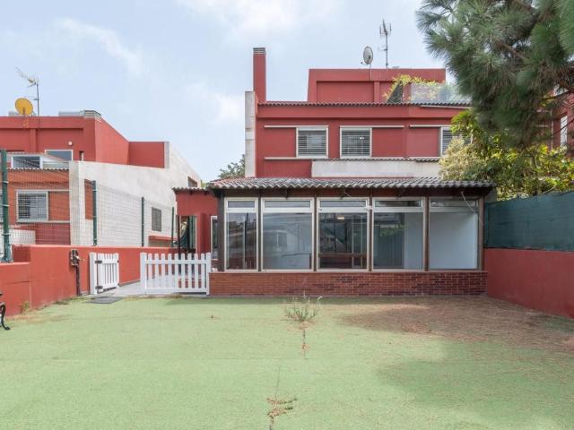 Villa / Chalet en venta Tafira, Canarias