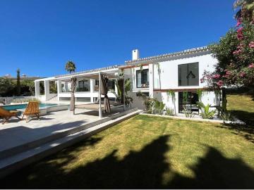Villa / Chalet en venta Urbanización Marbella Este, España