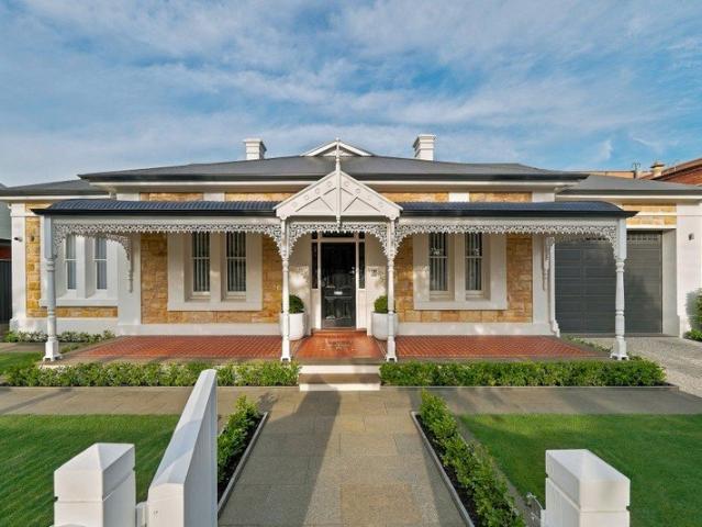 Villa Character, Contemporary Luxury & Poolside Entertaining
