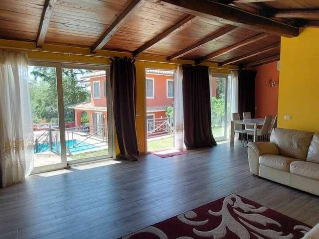Villa Ciclamino con piscina