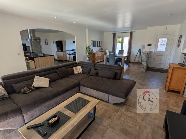 Villa comtemporaine avec piscine 159m² Damazan