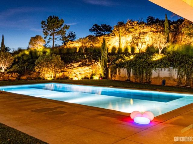 Villa com vista mar, 4 quartos, em Loulé, Algarve Gatehous. 300m² Loulé São Clemente
