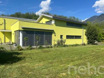 Villa contemporaine avec vue sur les Dents du Midi et potentiel unique