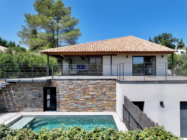 Villa contemporaine avec vue Saint Gély du Fesc centre. 155m² Saint Gély du Fesc