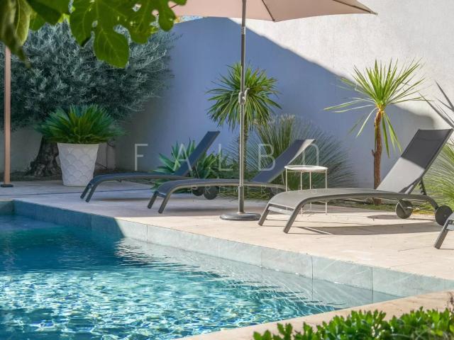 Villa contemporaine carré d'or, 4ch, piscine, Marseille 8e 163m² Marseille 8ème