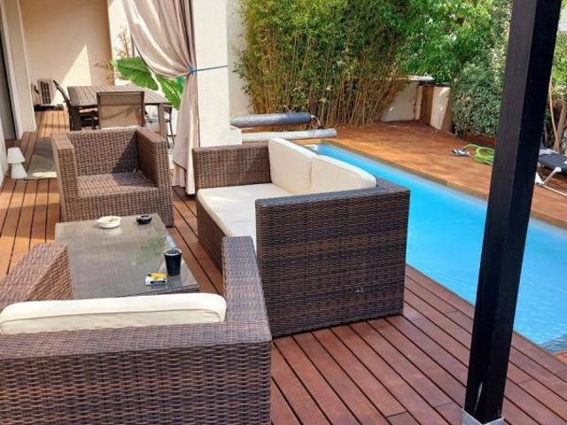 Villa contemporaine d’exception avec piscine à Villeneuve de la Raho