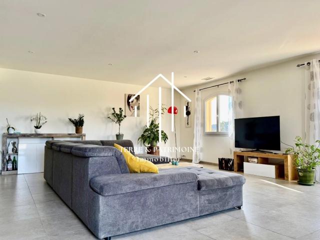 Villa contemporaine de plain pied