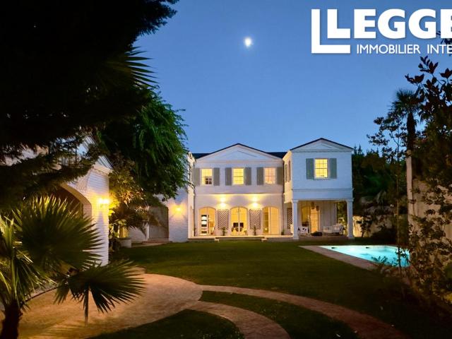 Villa Contemporaine de Prestige aux Inspirations Géorgiennes Bordeaux 300 m2